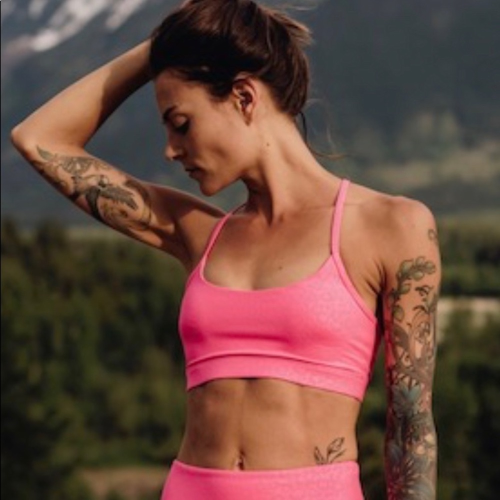 Zyia Leopard Light n’ tight sports bra